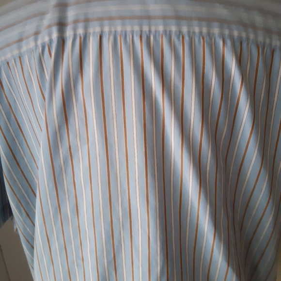 5/10$ Tag button down shirt size XL - Picture 8 of 14